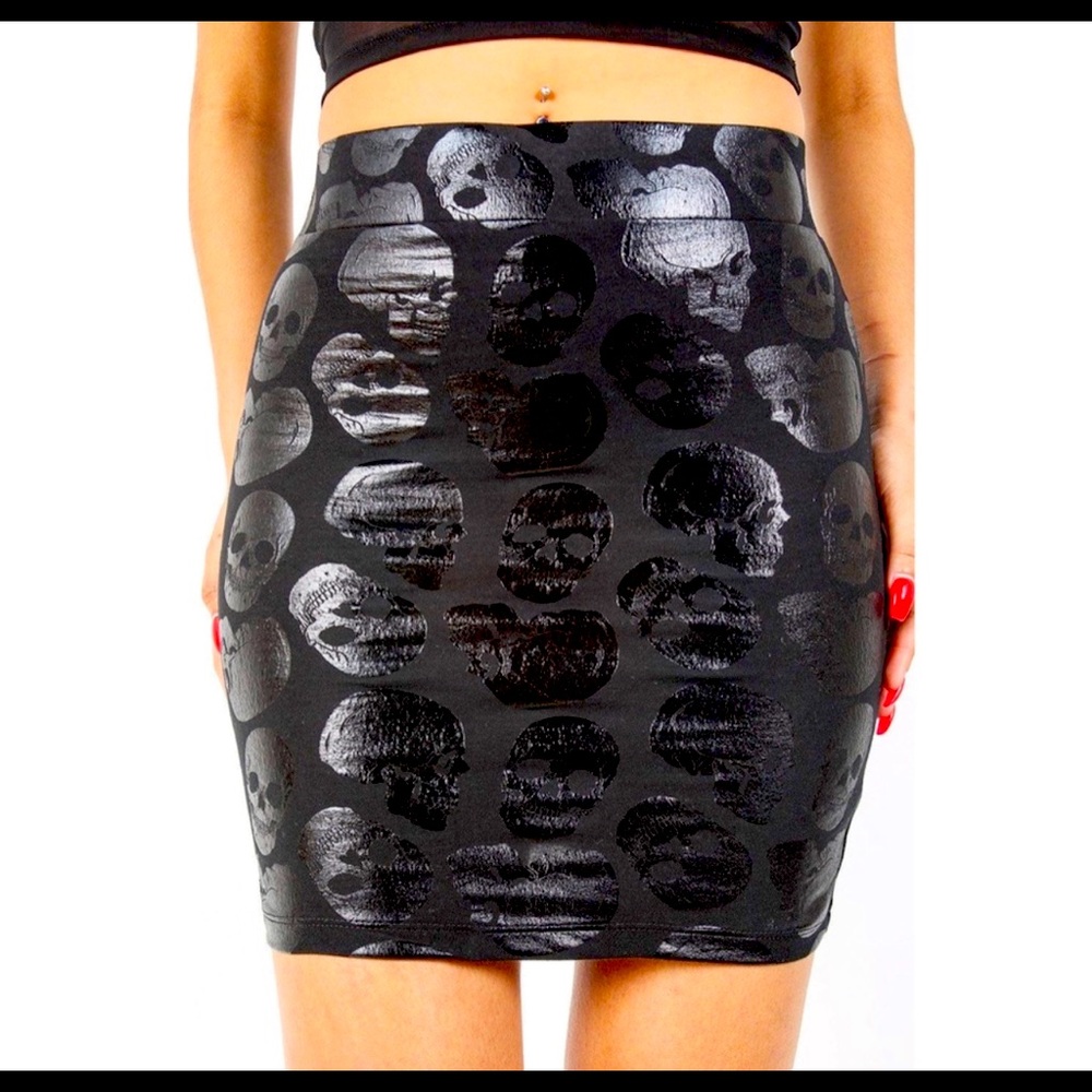IronFist - Skull Print Mini Skirt